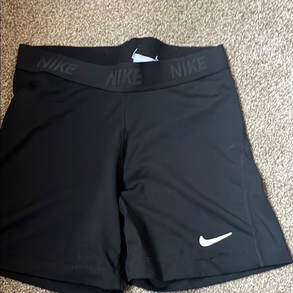 Nike Pro
